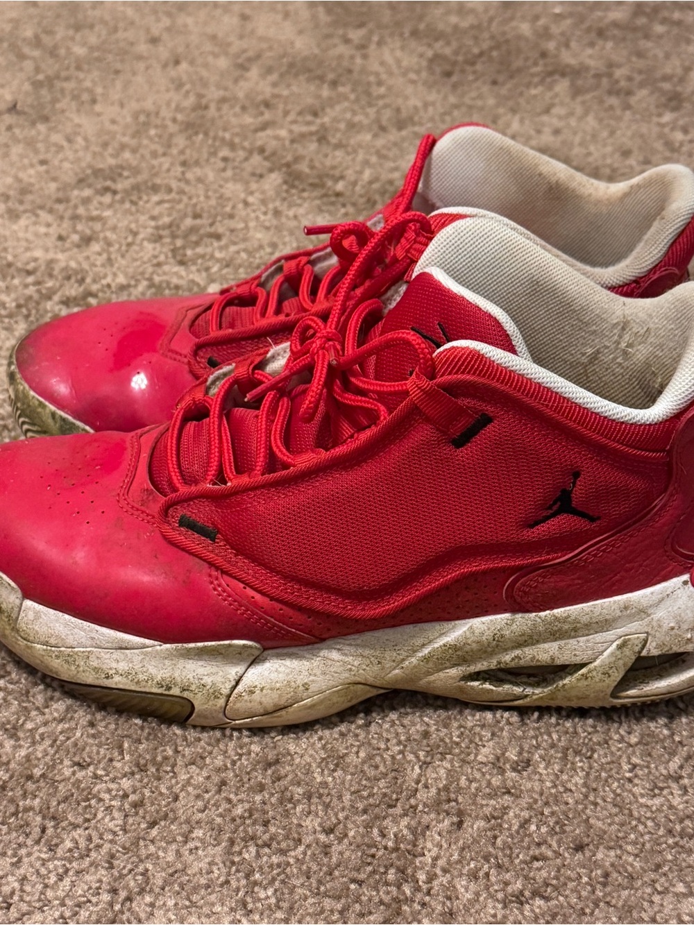 Jordan Max Aura 4 Shoes Mens 10 University Red Basketball Athletic Sneakers